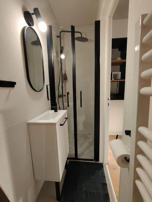 Joli Appartement Au Pied Du Tramway Bezons Exteriér fotografie